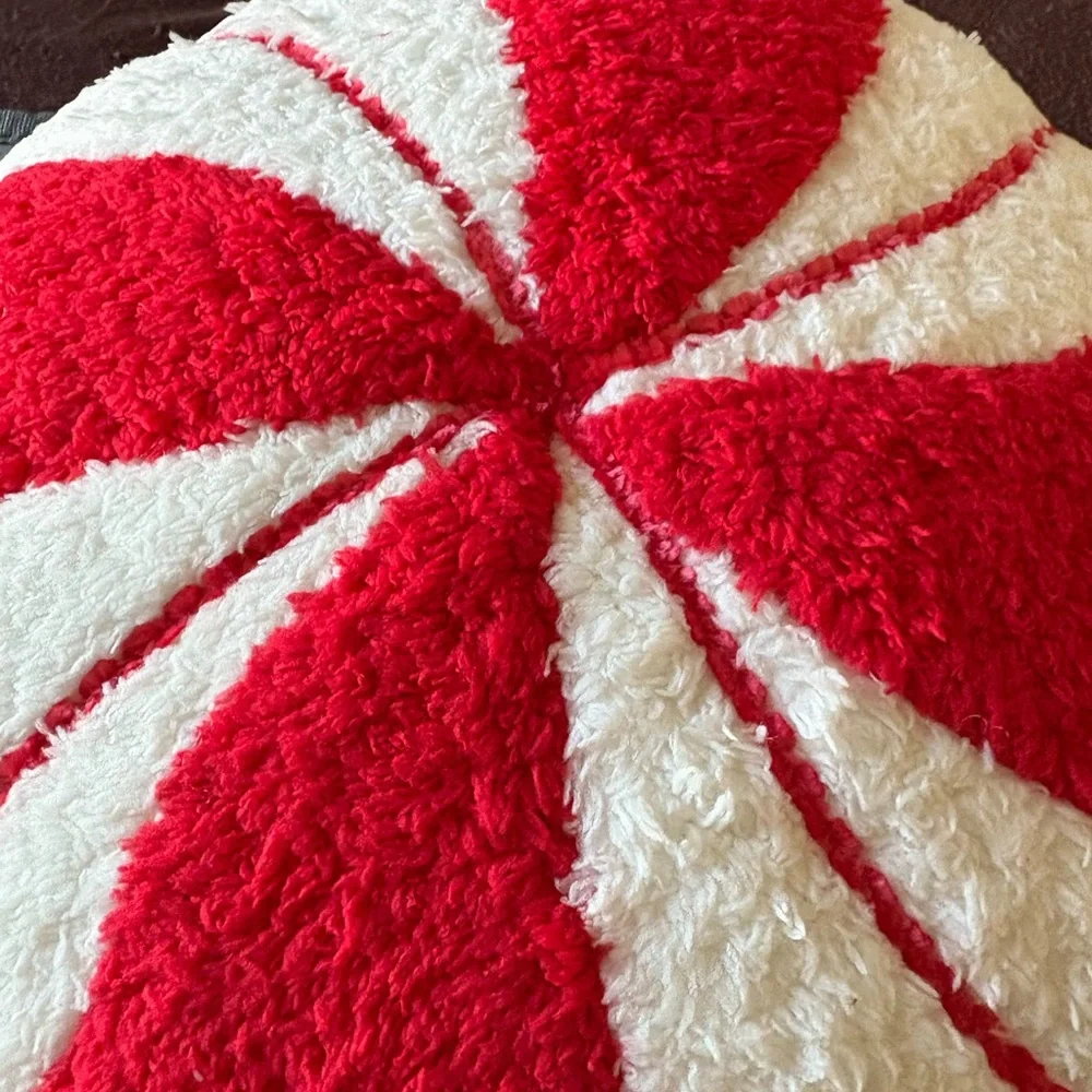 Target Red and white decorative New Pillow Christmas
